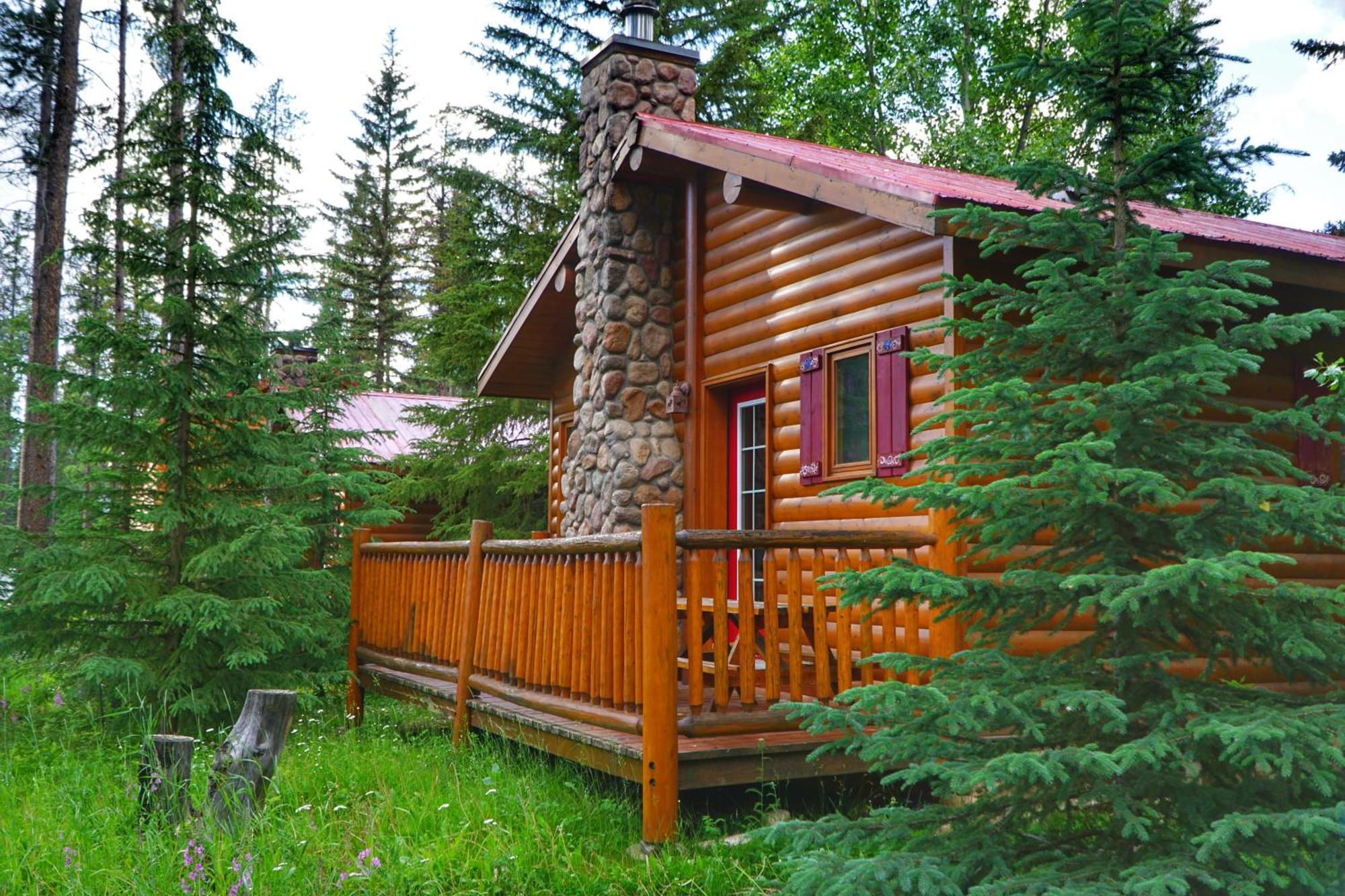 Baker Creek By Basecamp Hotel Lake Louise Bagian luar foto